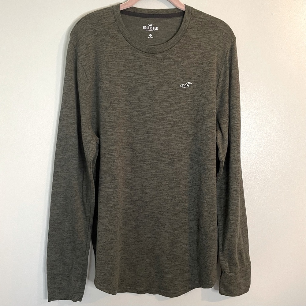 HOLLISTER MEN'S CURVED HEM T-SHIRT LONG SLEEVES WASHED GRAY IN SIZE/LG